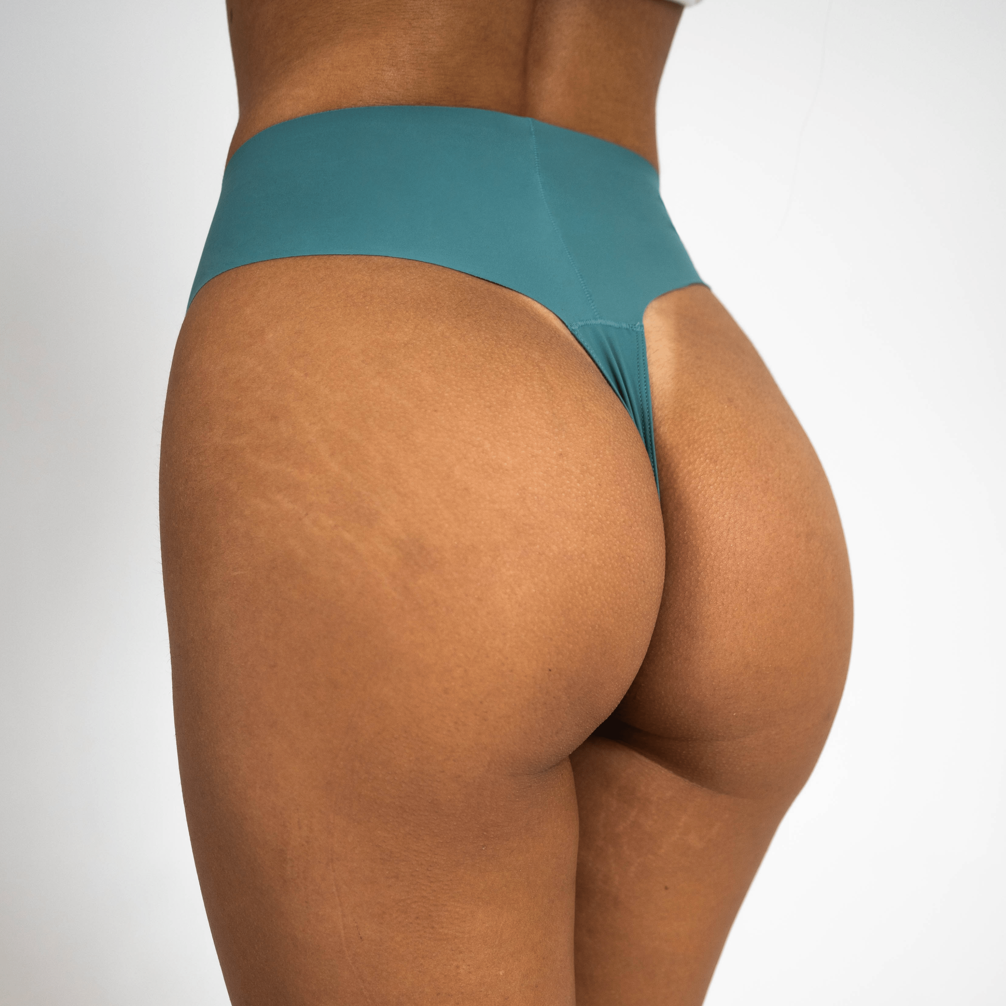 Olora Invisible Camel Toe Thong