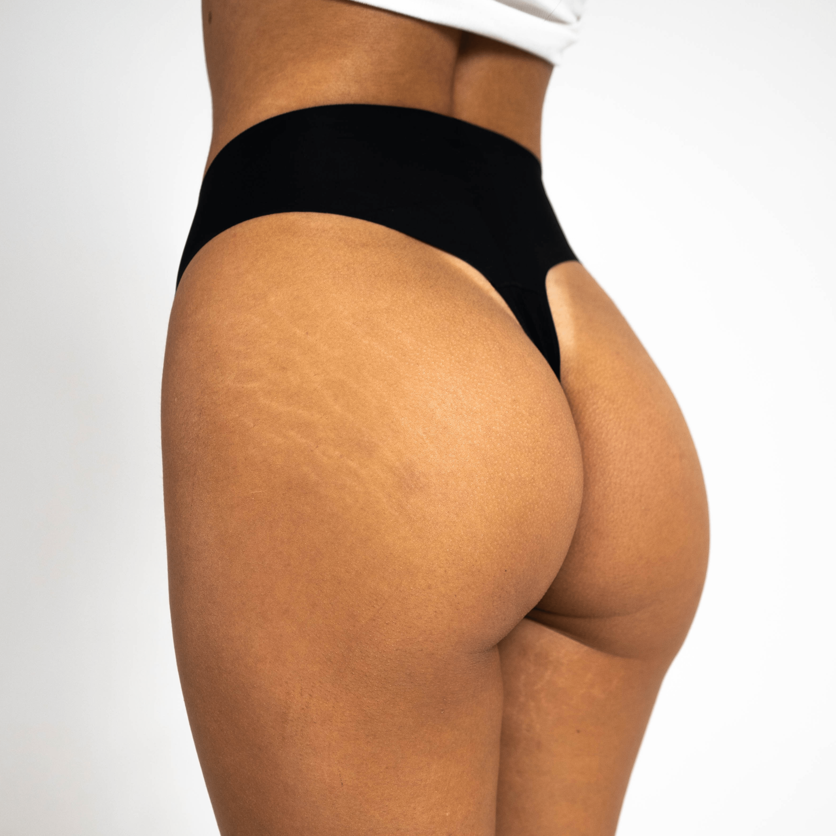 Olora Invisible Camel Toe Thong